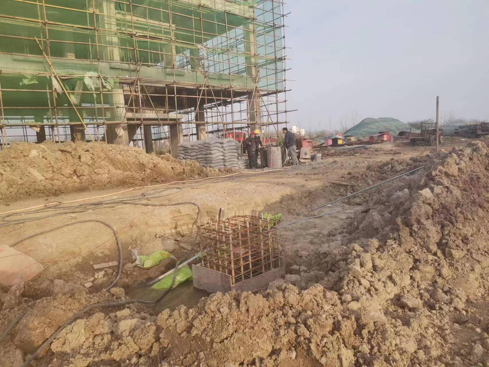 章丘当桥梁出现裂缝的时候应该及时加固修补